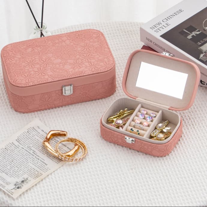 ジュエリーボックス 上品な花柄 布製アクセサリー収納ケース