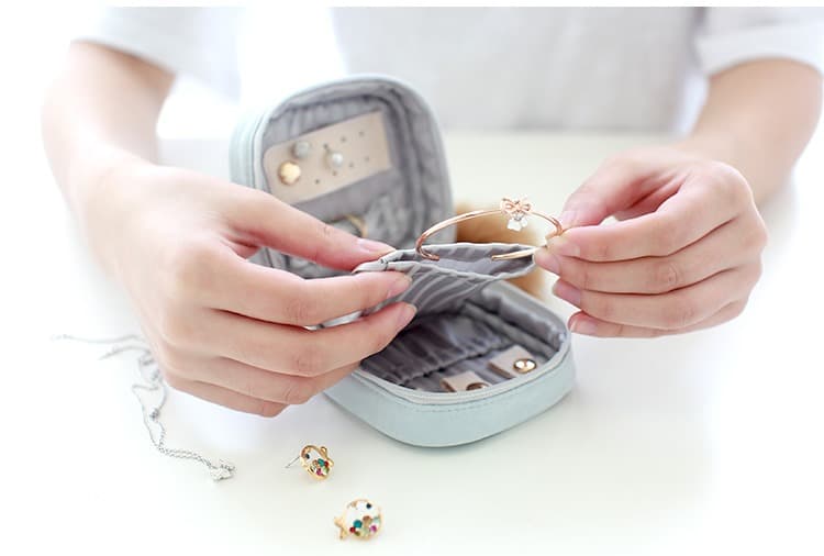 ムーン＆スター 布製 携帯用アクセサリーケース
