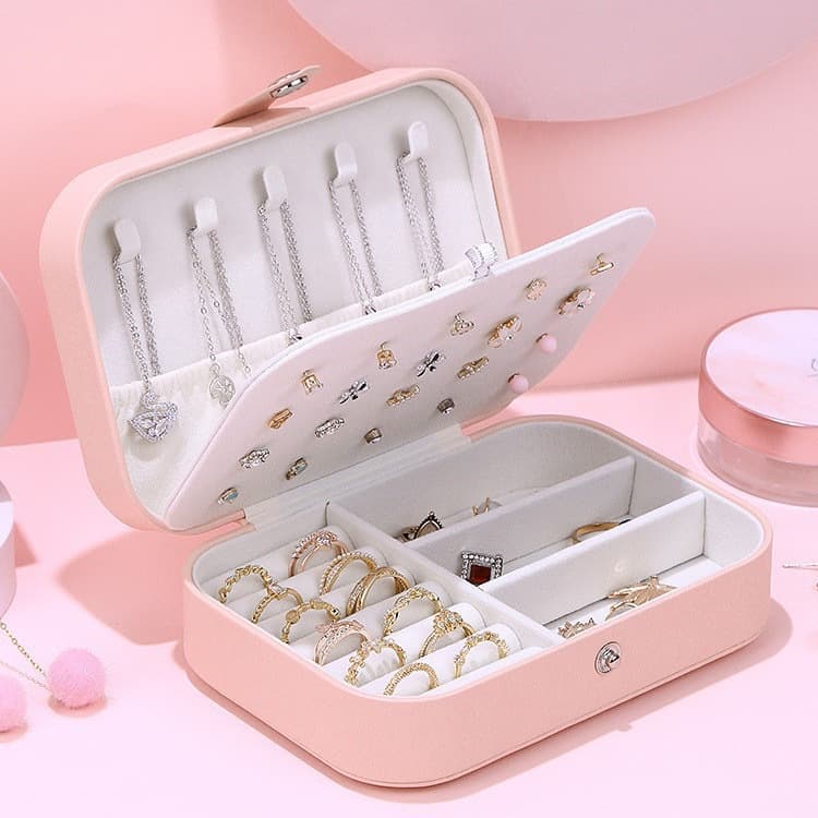 ジュエリーボックス 上質なレザー製ボタン式携帯用宝飾品収納ケース
