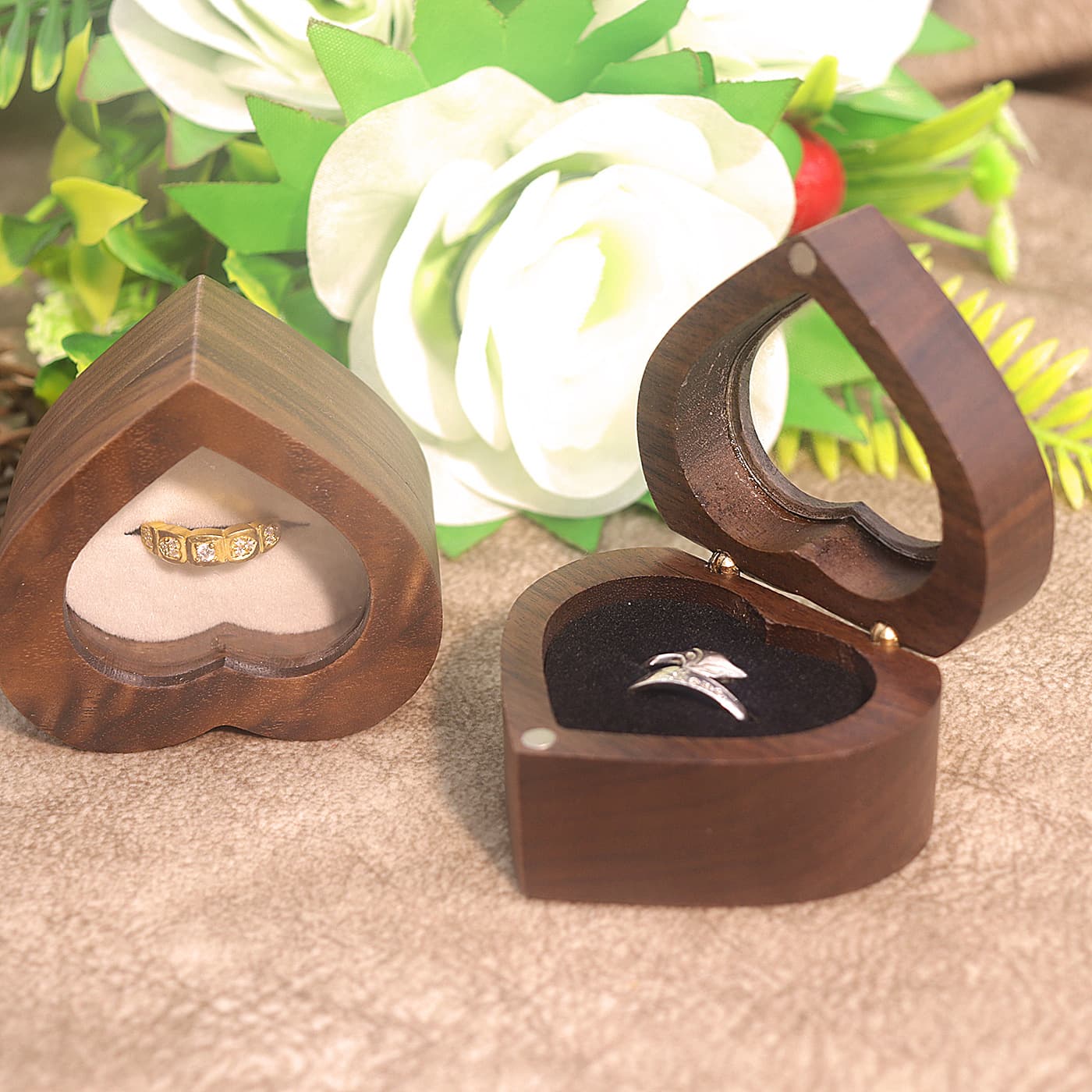 ジュエリーボックス ハート型ジュエリーケース「愛の宝箱」