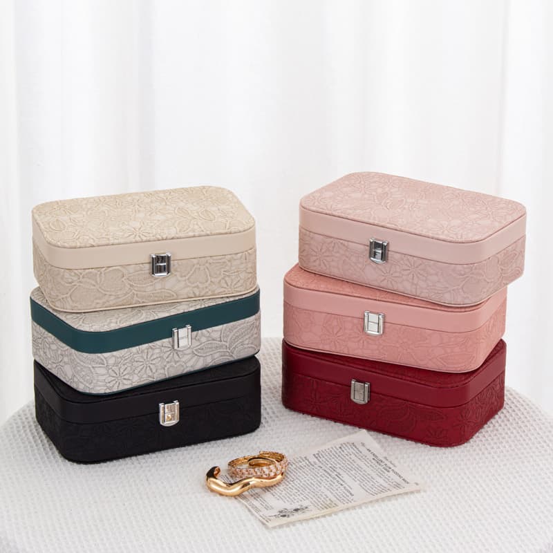ジュエリーボックス 上品な花柄 布製アクセサリー収納ケース