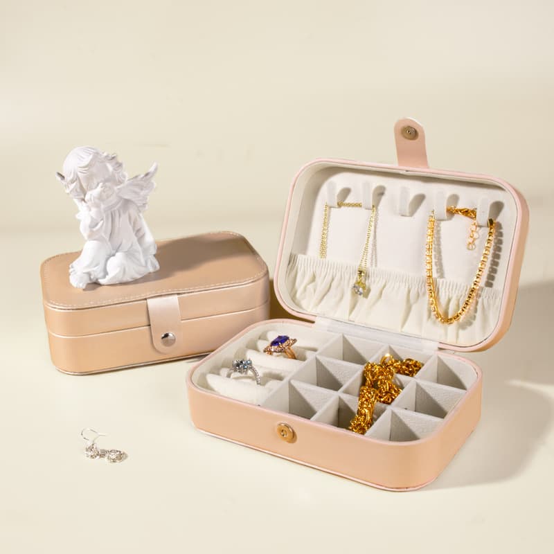 ジュエリーボックス やわらか上品アクセサリー収納