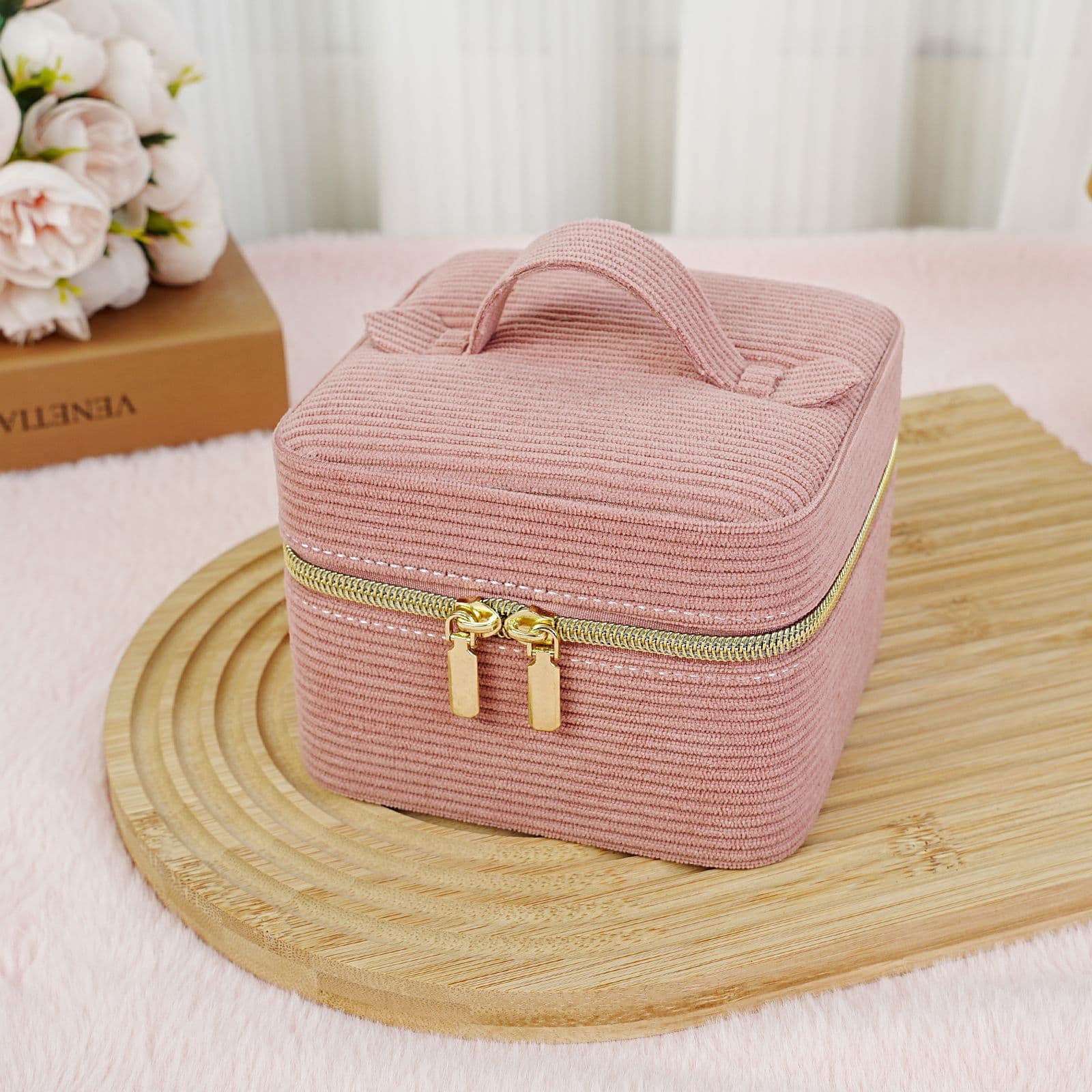 ジュエリーボックス 優美な上品リボン付きコフレ